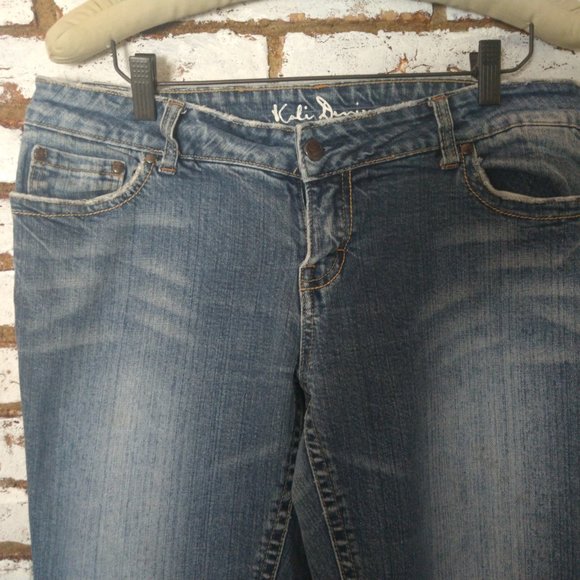 Kali Denim Jeans Med to Light Size 15 Jrs Boot Str - Picture 6 of 11